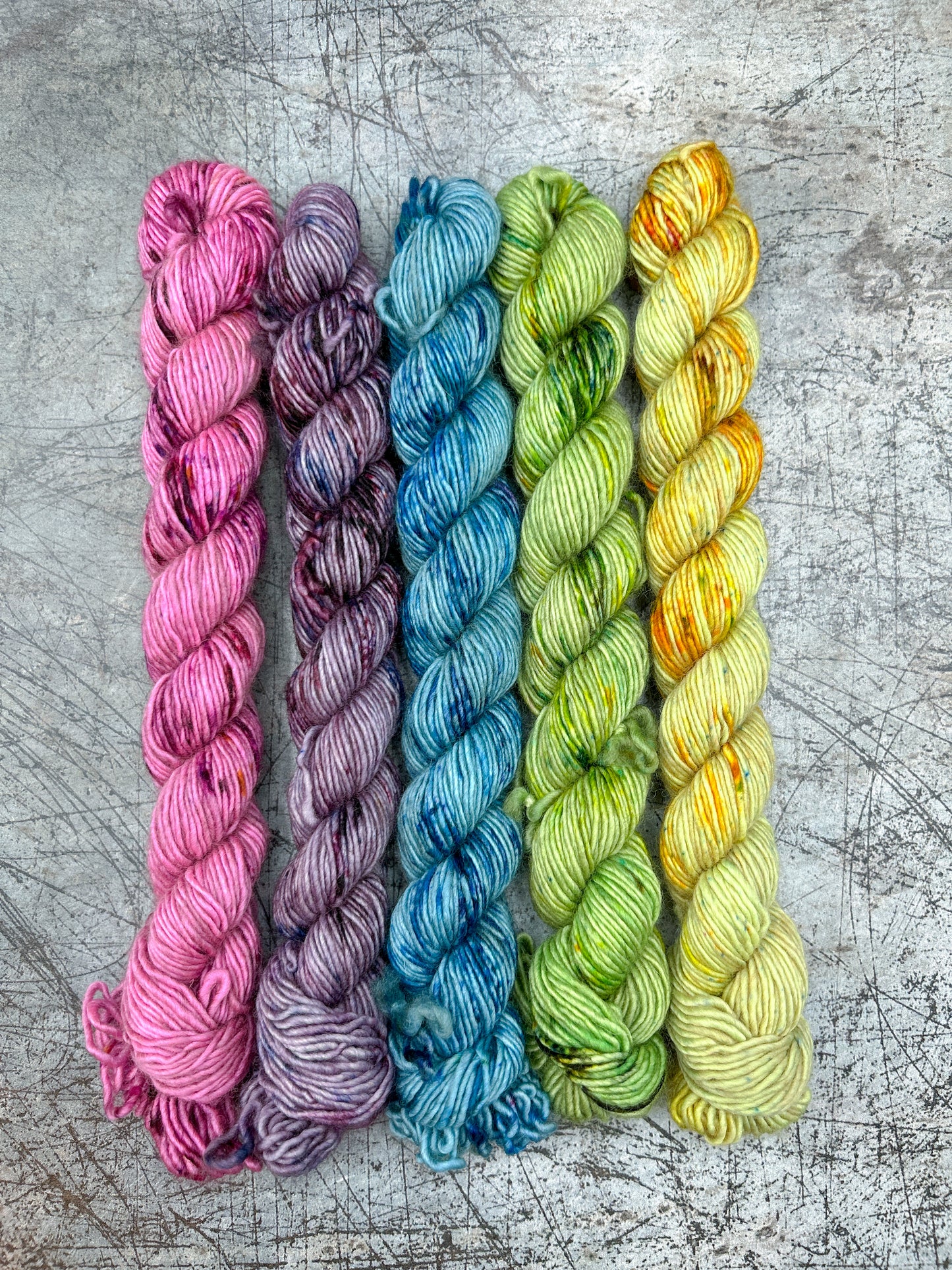 Egg Painting Minis - 5 x 20g - Merino Singles