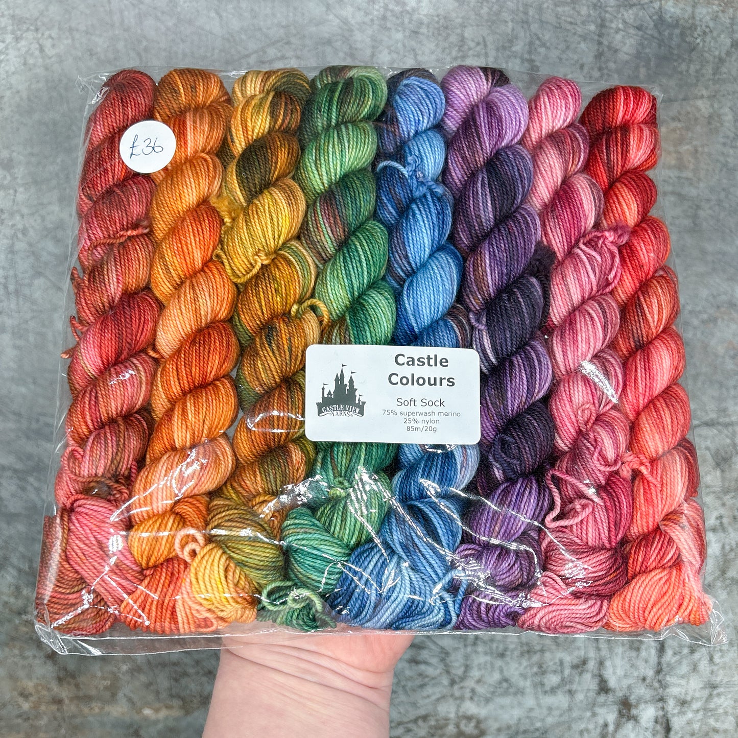 Castle Colours Minis (8L) - 8 x 20g - Soft Sock