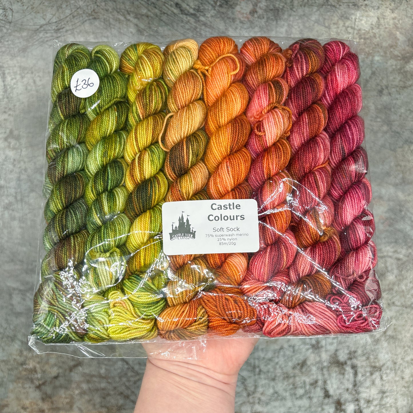 Castle Colours Minis (8B) - 8 x 20g - Soft Sock