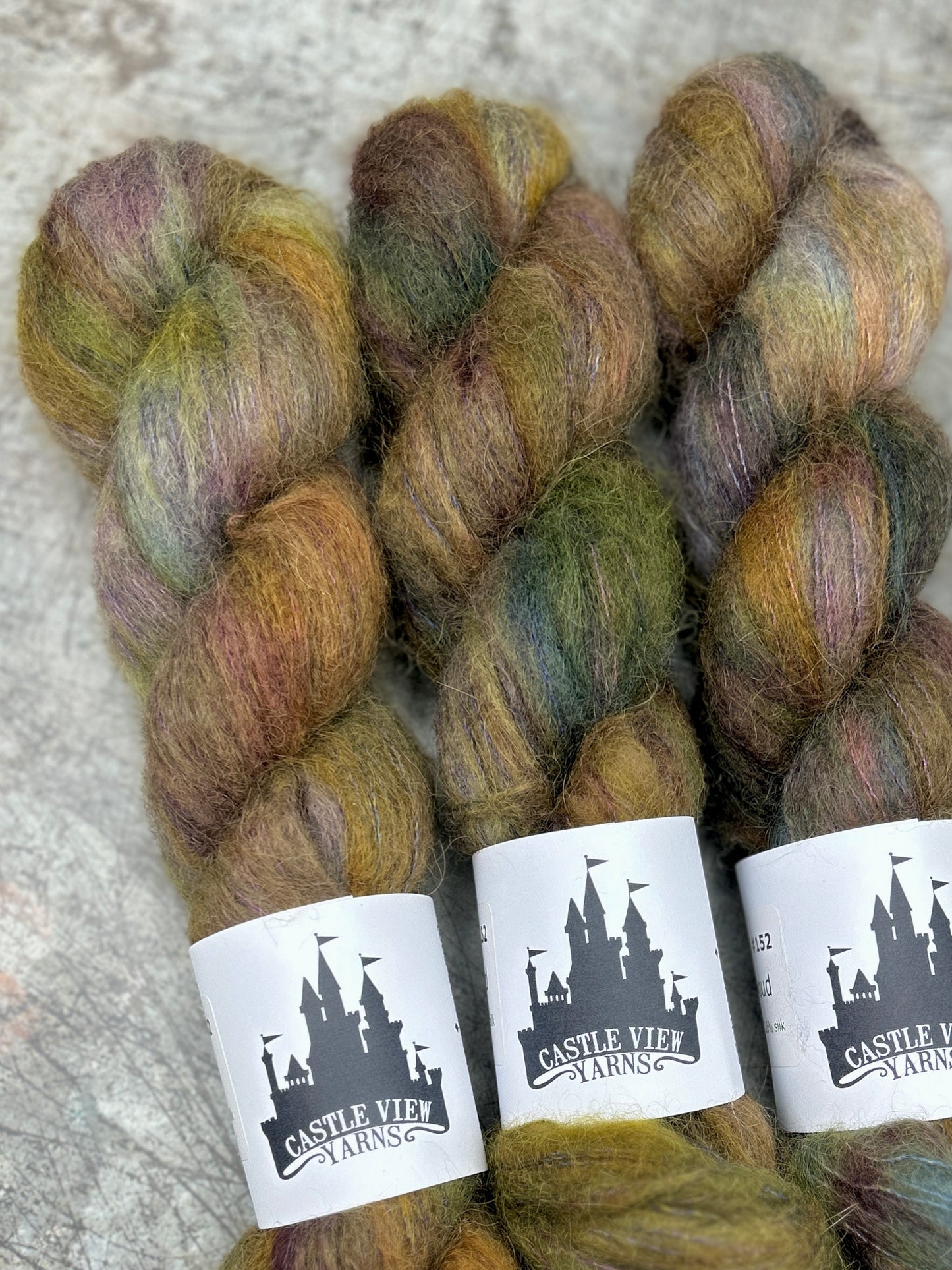 Castle Colours #152 - Suri Silk Cloud 50g skein